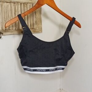 🟢4oz (196) Momcozy bra